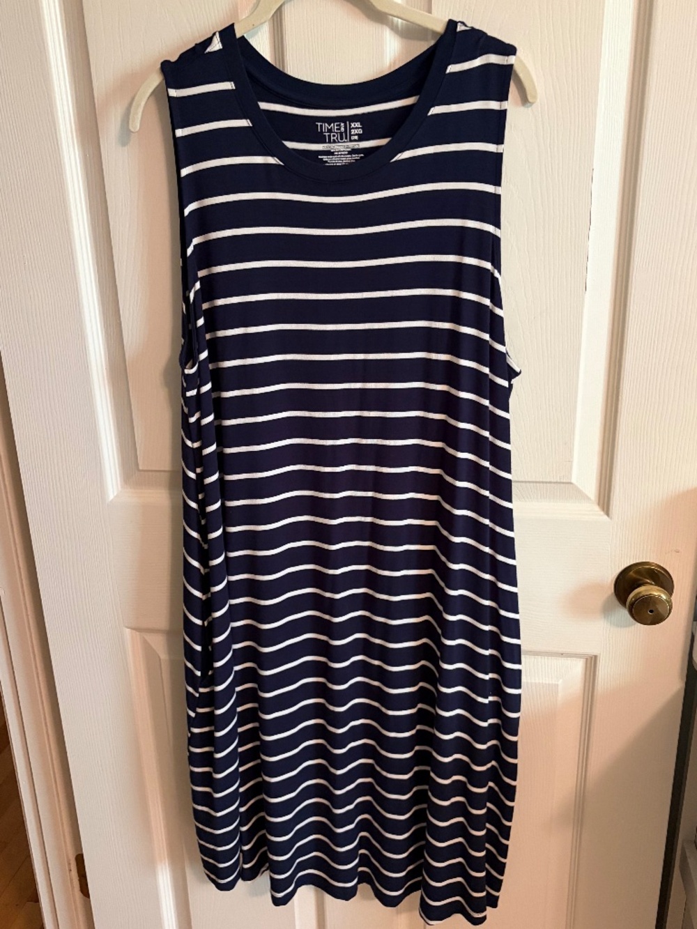 Time and Tru XXL/2XG navy/white stripe t-shirt midi dress, excellent!